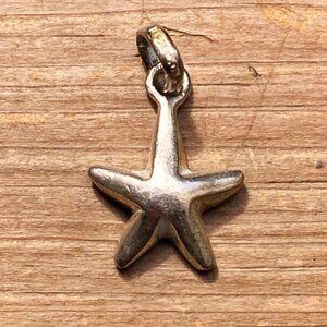 Links of London sterling starfish pendant or charm